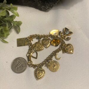Vintage charm bracelet 💖